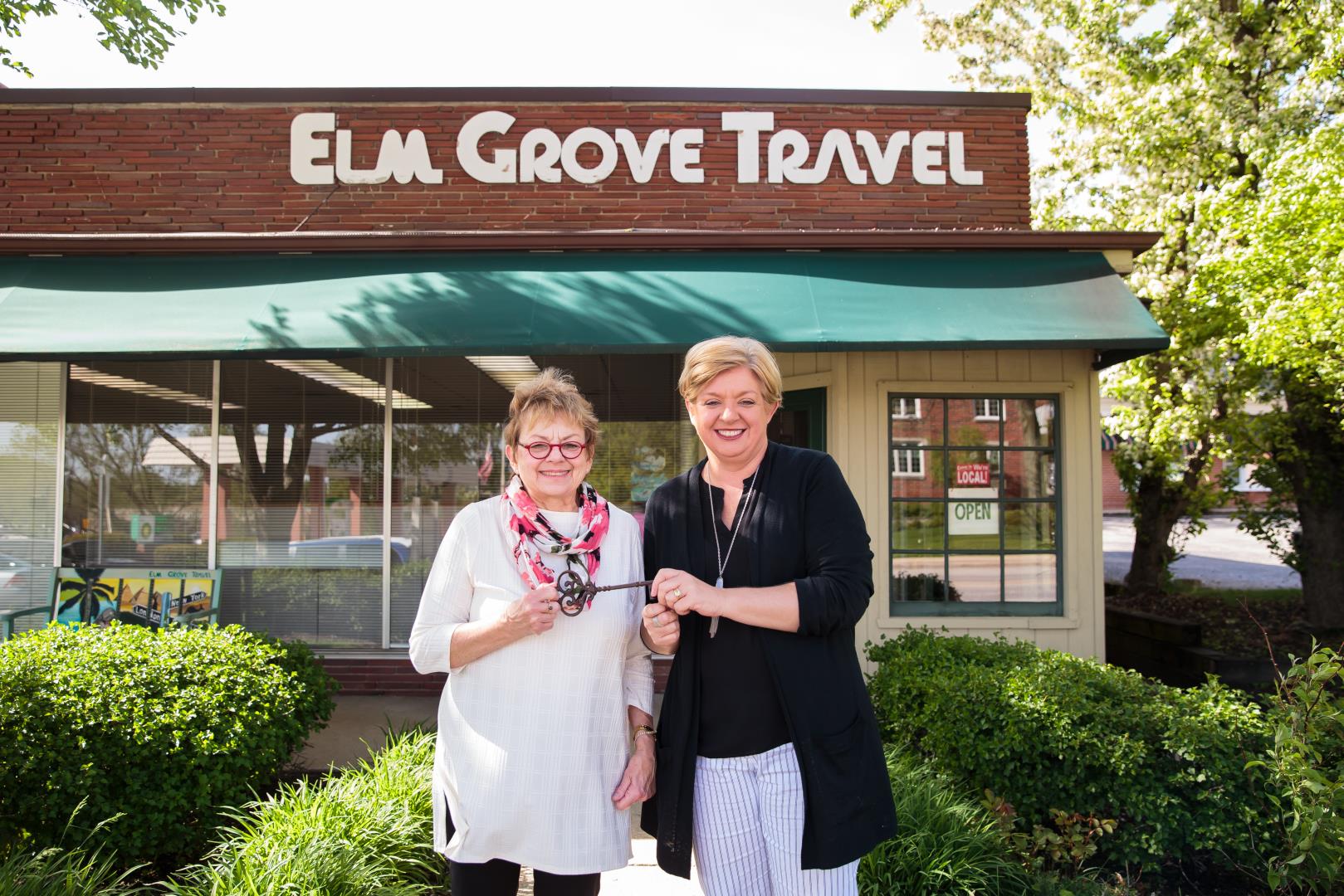 OUR AGENTS ELM GROVE TRAVEL